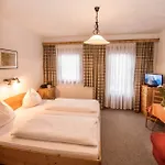 Grafengut 3*